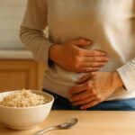 もち麦の食べすぎでお腹痛い？原因と対処法、1日の適量や注意点、食べ方のコツを解説