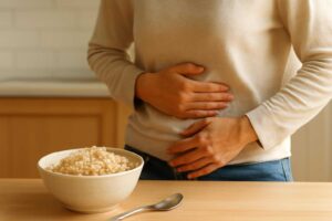 もち麦の食べすぎでお腹痛い?原因と対処法、1日の適量や注意点、食べ方のコツを解説