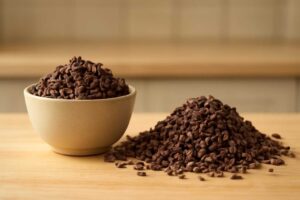 カカオニブの食べすぎは危険？起こりやすい症状と適量、注意したい人をわかりやすく解説