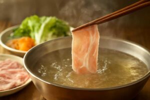 豚しゃぶが固くならない茹で方とは？やわらかく仕上げる温度と時間のコツを徹底解説
