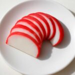 かまぼこはそのまま食べられる？加熱なしで食べていいのかをわかりやすく解説